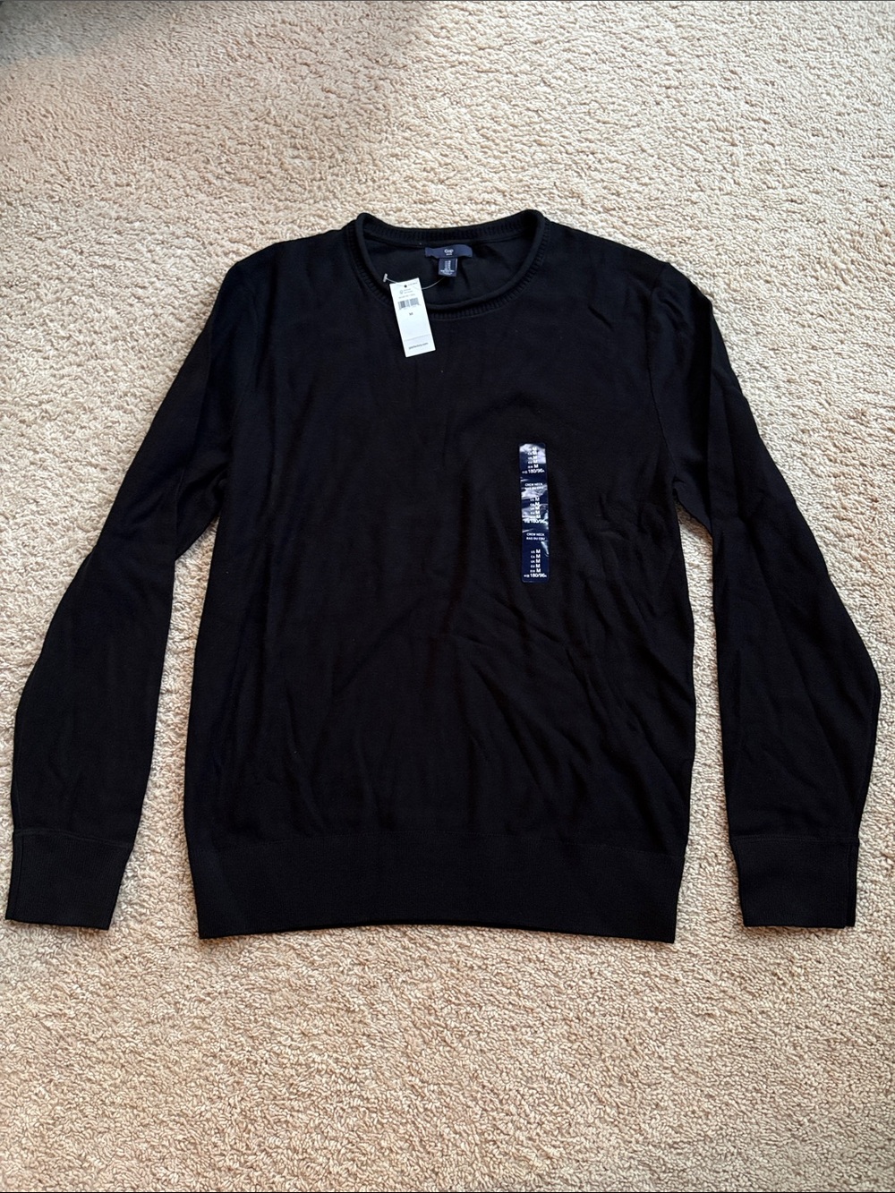 NWT-GAP Factory Men’s Black Crewneck Sweater